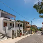 Feriehus I Ginepri A E Attico *